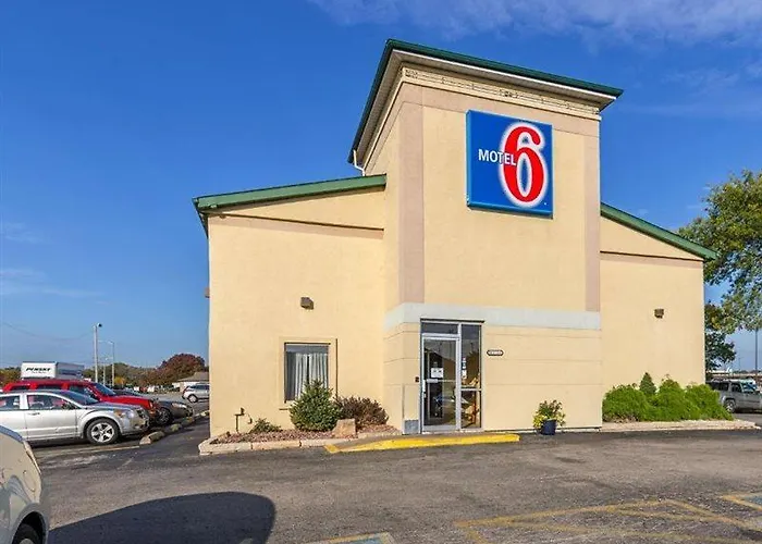 6-moline, Il Hotel