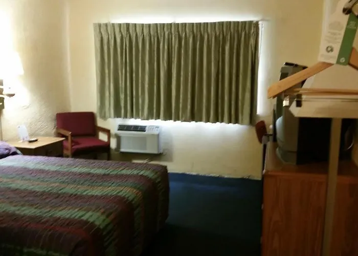 6-moline, Il Hotel 2*